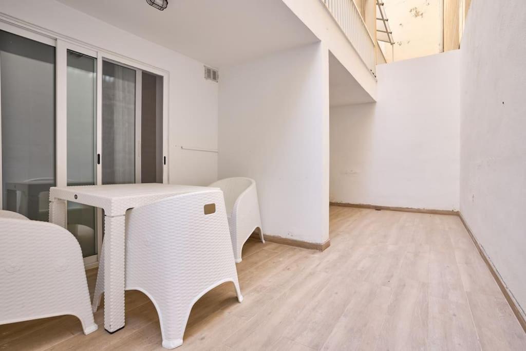 Urban Front - Walking Distance From Paceville And St George Bay Beach Is-Swieqi Bagian luar foto